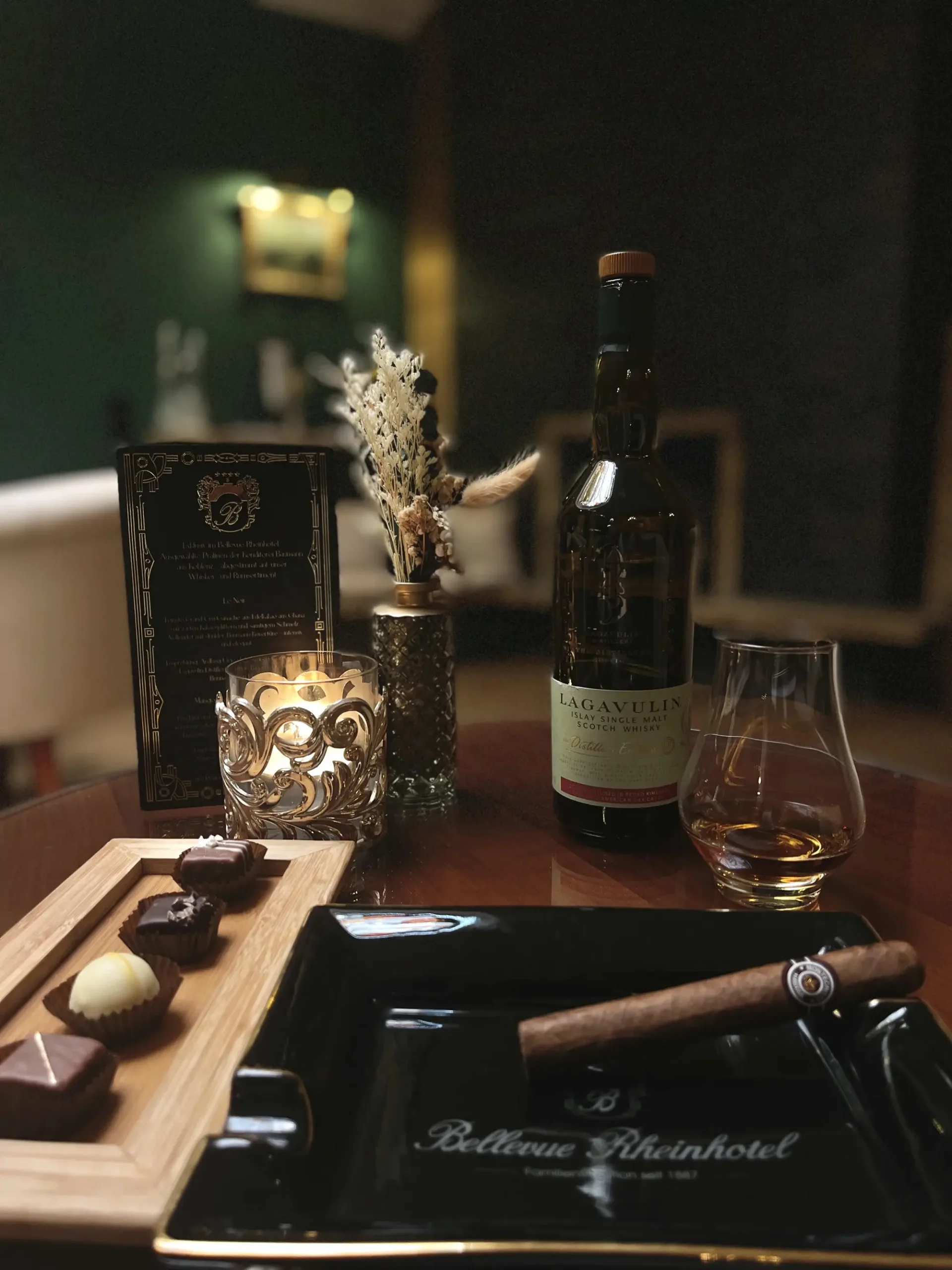 Mehr über den Artikel erfahren Whisky & Smoke